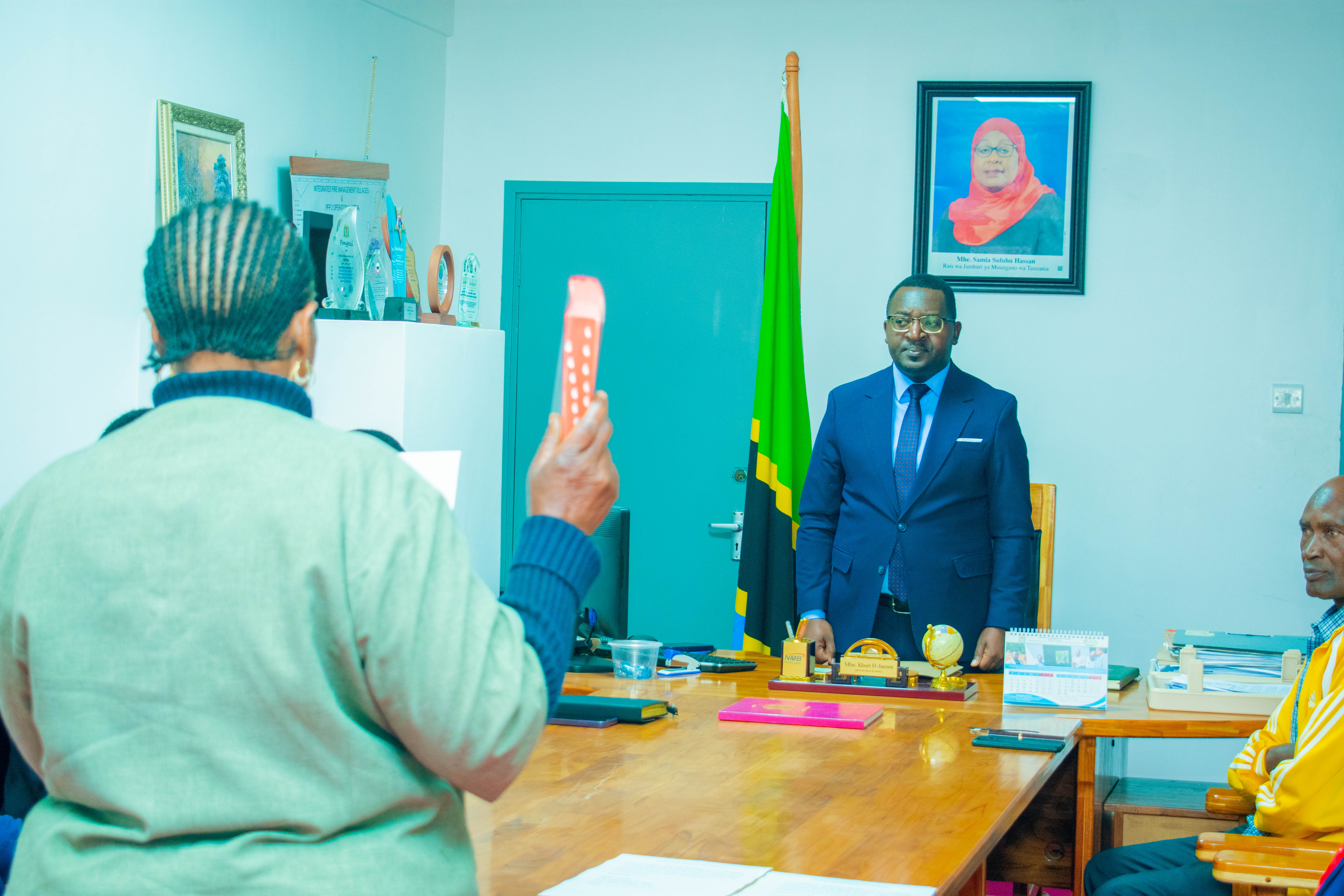 WAJUMBE WA BARAZA LA ARDHI LA WILAYA WAAPISHWA, WATAKIWA KUTENDA HAKI KWA WANANCHI